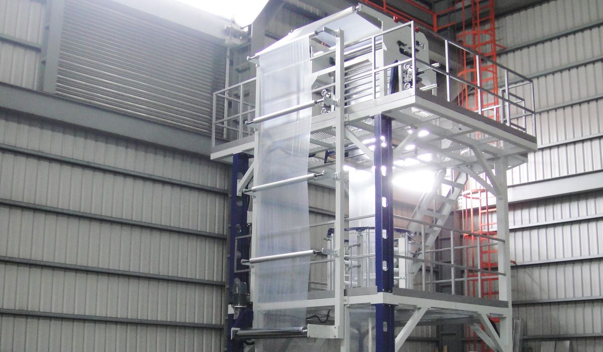 High Speed Automatic Blown Film Extrusion Line Process
